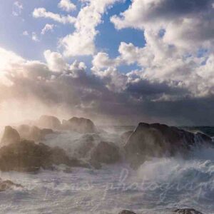 Photographie de la tempête à Saint-Guénolé à la fin du mois de novembre 2022.