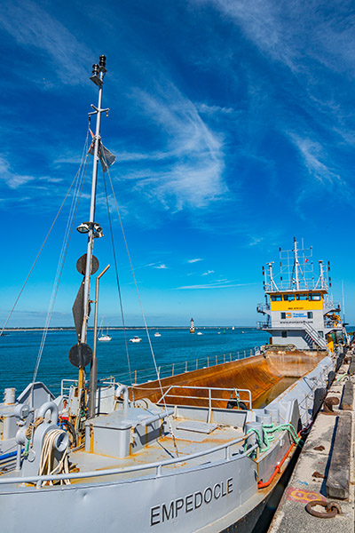 bateau empedocle en couleur par alain pons photographe® photographie en couleur du bateau empedocle à Loctudy, alain pons photographe®