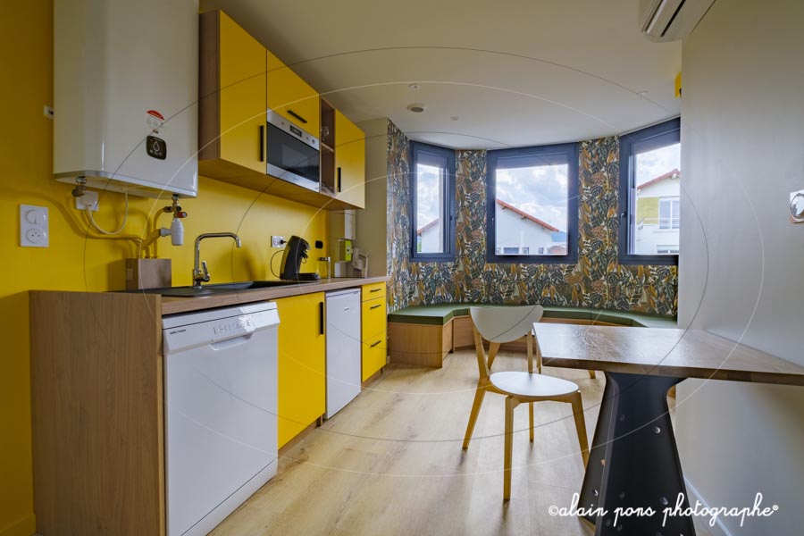 photographie HDR de l’intérieur d’un studio meublé à Aubière dans le Puy-de-Dôme, photographie HDR de l'intérieur d'un studio meublé à Aubière dans le Puy-de-Dôme,