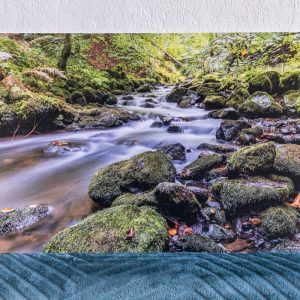 Photographie des cascades de Chiloza à Besse et Saint-Anastaise, en déstockage, format 45x30cm
